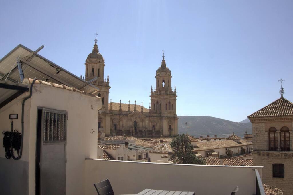 Апартаменты Casa Centrica Con Terraza Y Vistas Inigualables Хаэн Экстерьер фото
